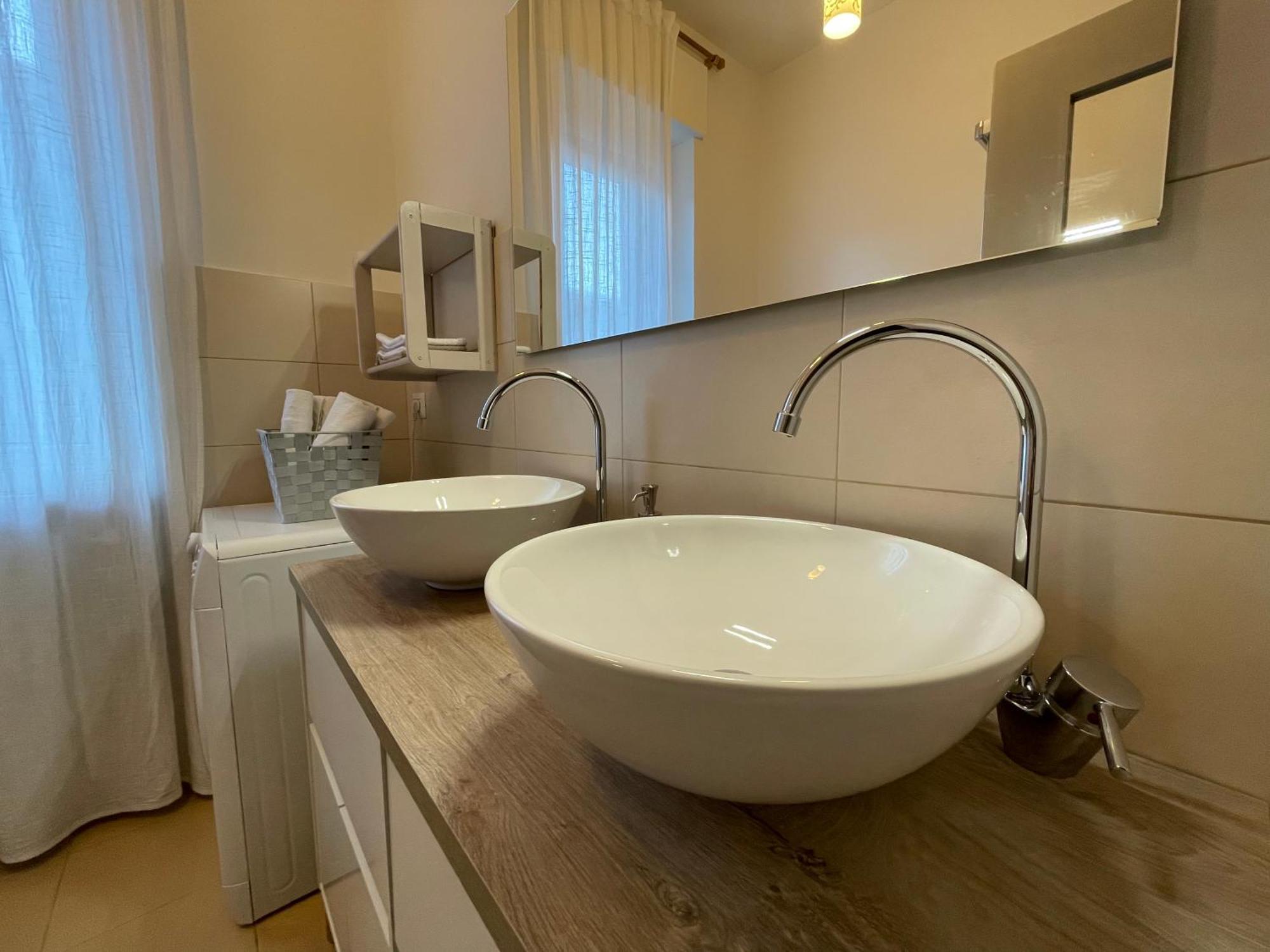 Casa Piero, Relax E Piscina Privata Tra Le Colline Delle Langhe Villa Alba  Exterior photo
