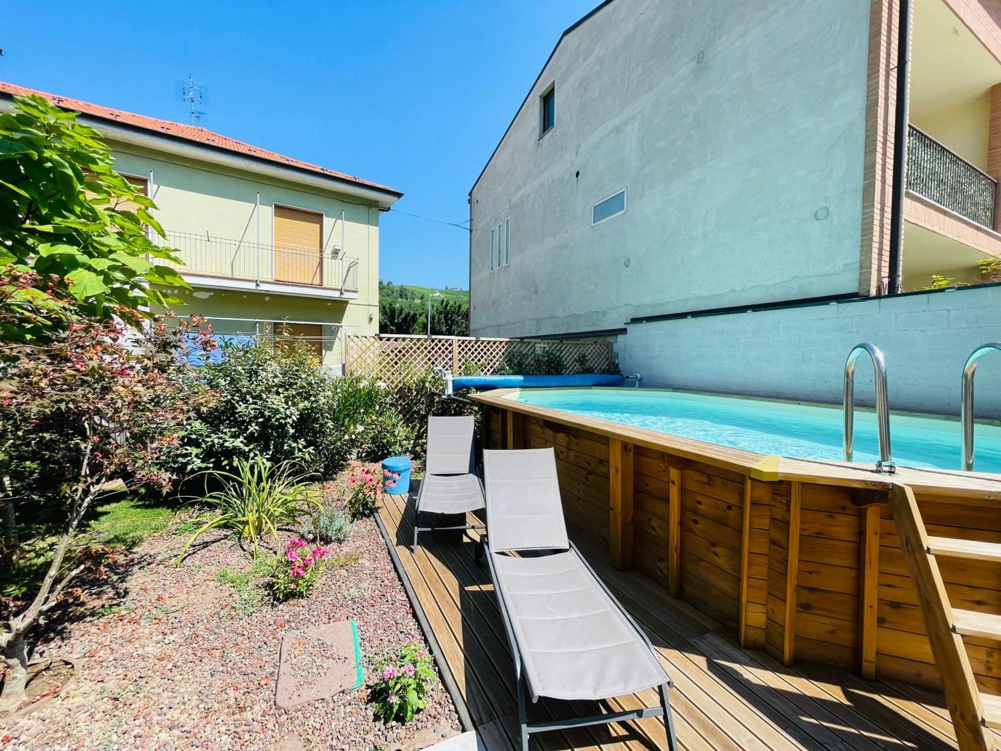 Casa Piero, Relax E Piscina Privata Tra Le Colline Delle Langhe Villa Alba  Exterior photo