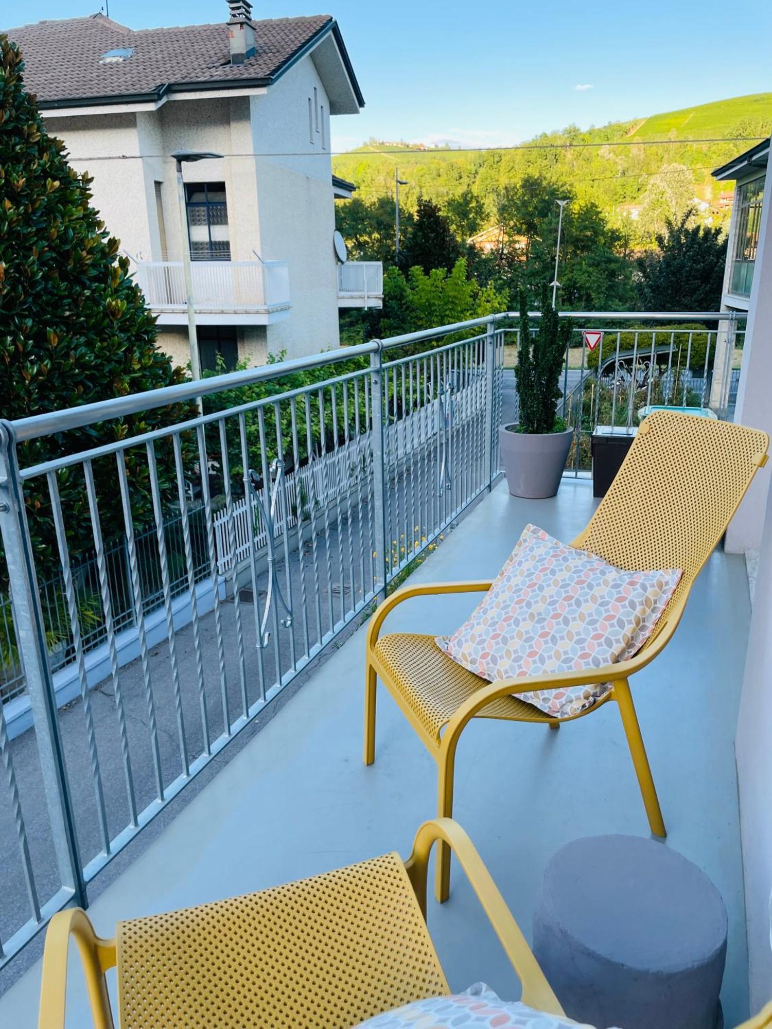 Casa Piero, Relax E Piscina Privata Tra Le Colline Delle Langhe Villa Alba  Exterior photo